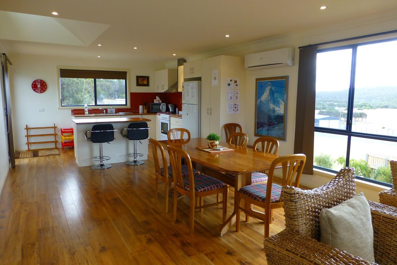 Hazards View Retreat Villa โคลส์เบย์ ภายนอก รูปภาพ